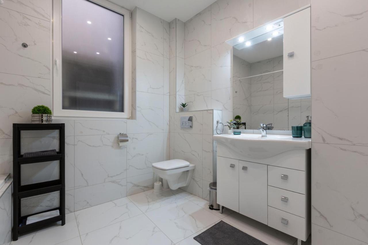 Exclusive Csengery Residence In The Heart Of 布达佩斯 外观 照片
